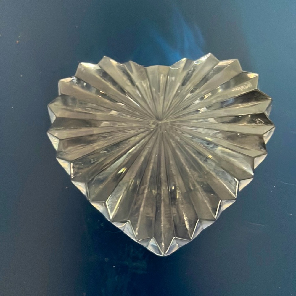 Royal Brierly Cut Crystal Heart Paperweight